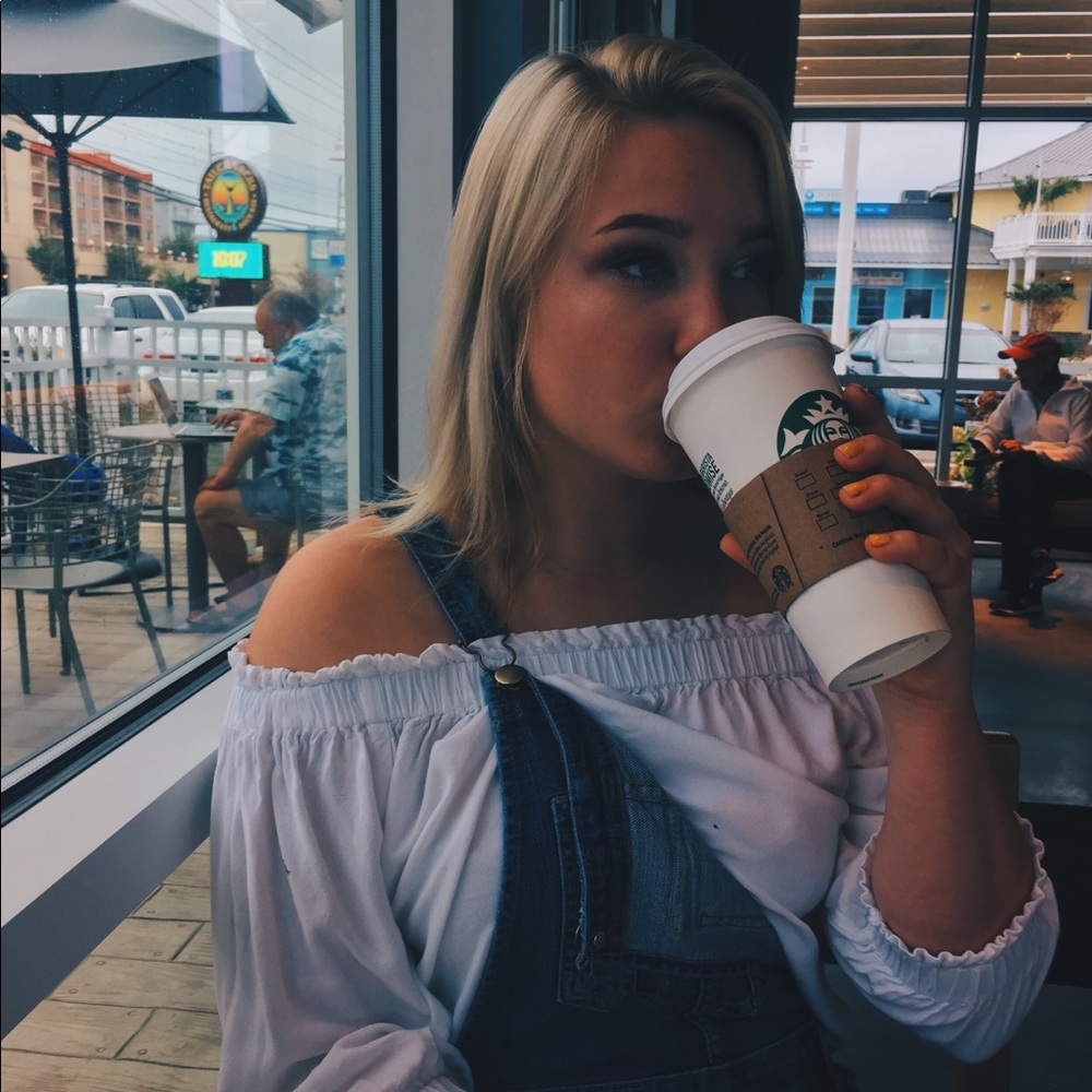 Meet your Posher, Reagan